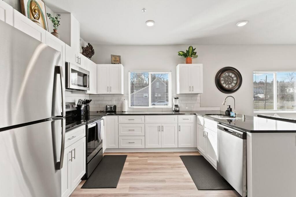 Brand New 2 Bed 2 Bath Near Perry District And Dt Lejlighed Spokane Eksteriør billede